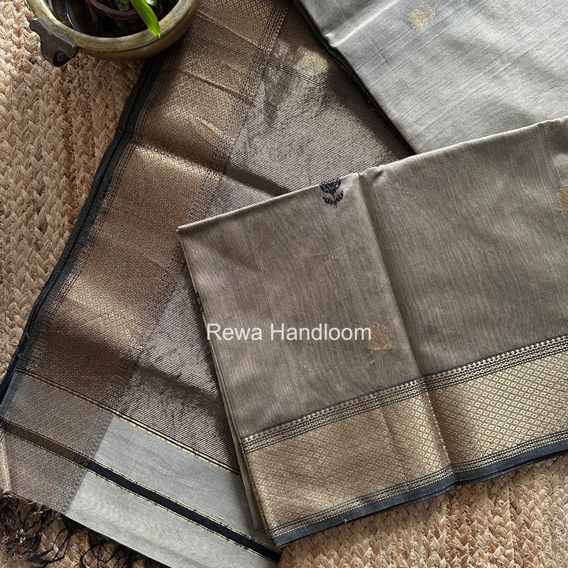 Maheshwari Saree