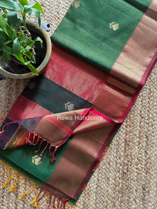 Maheshwari Lotus Shaded Butta Saree