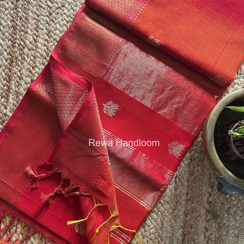 Maheshwari Lotus Shaded Butta Saree