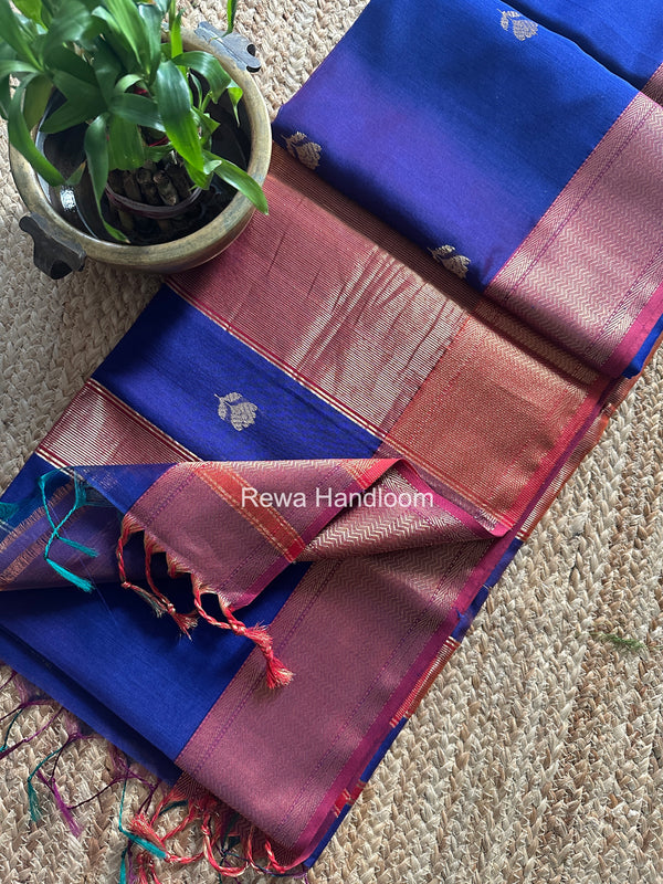 Maheshwari Lotus Shaded Butta Saree
