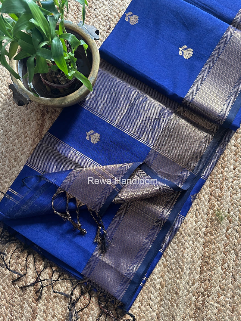 Maheshwari Lotus Butta Saree