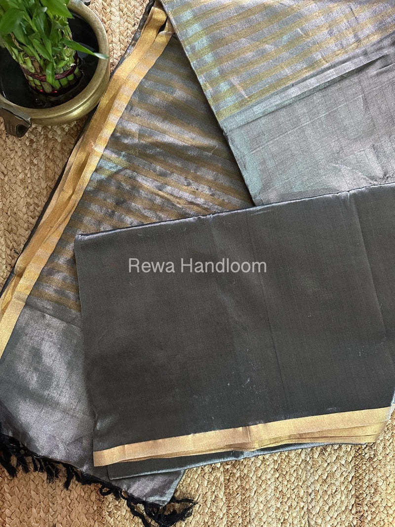 Exclusive Maheshwari Grey Four Paddle Weaving Saree FPS05