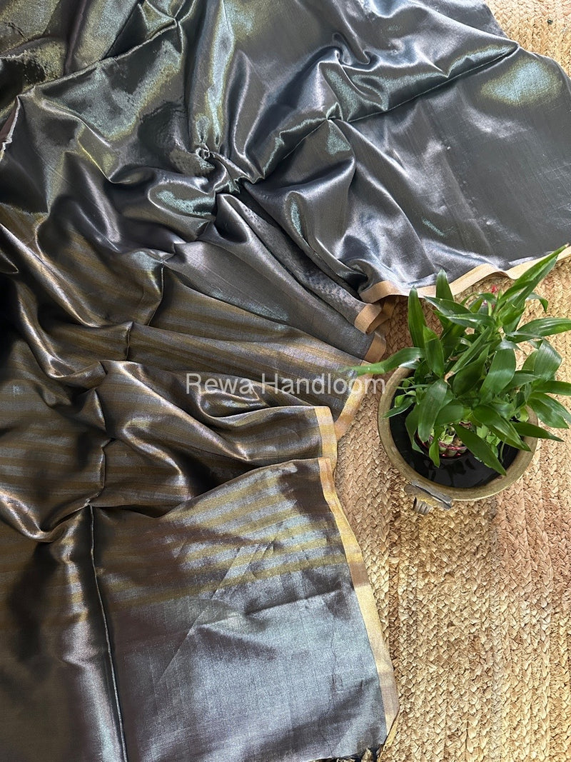 Exclusive Maheshwari Grey Four Paddle Weaving Saree FPS05