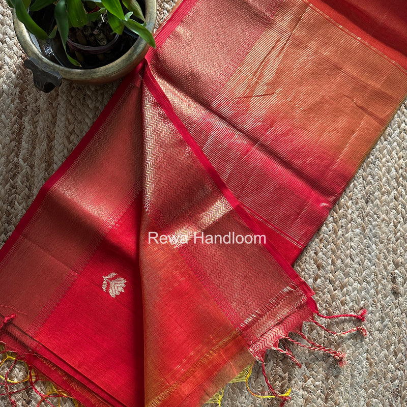 Maheshwari Red Lotus Shaded Butta Saree SLB014