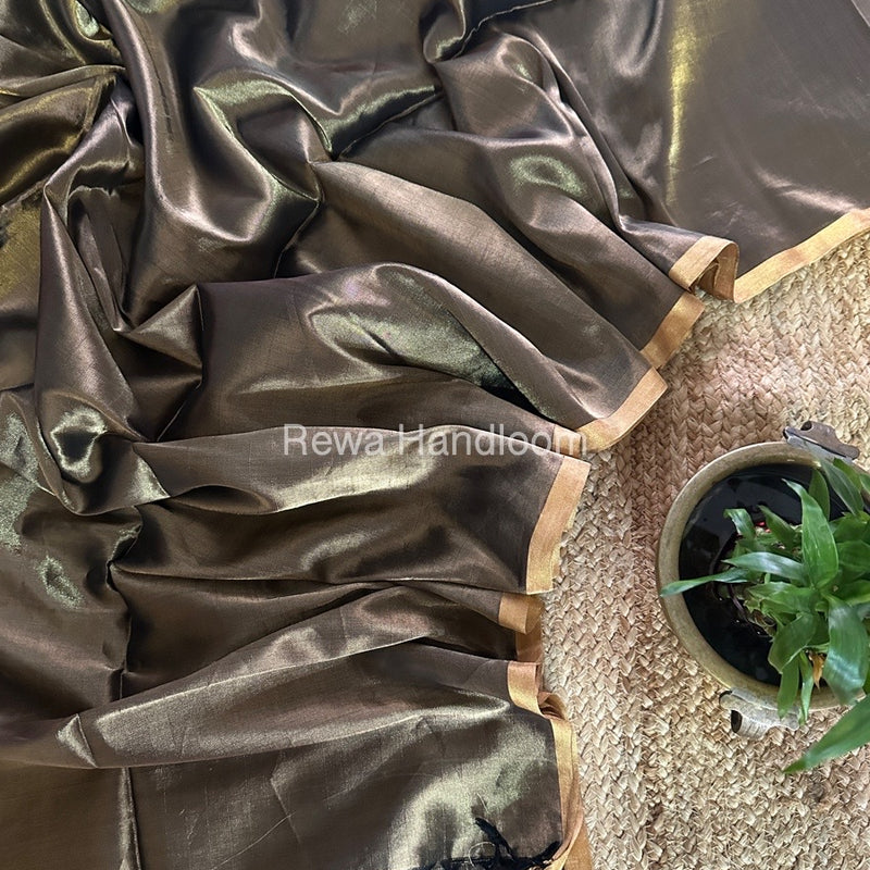 Exclusive Maheshwari Golden Black Four Paddle Weaving Saree FPS06
