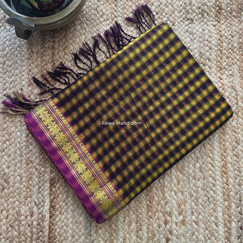 Maheshwari Golden Yellow Garbha Reshami Silk Saree GS282