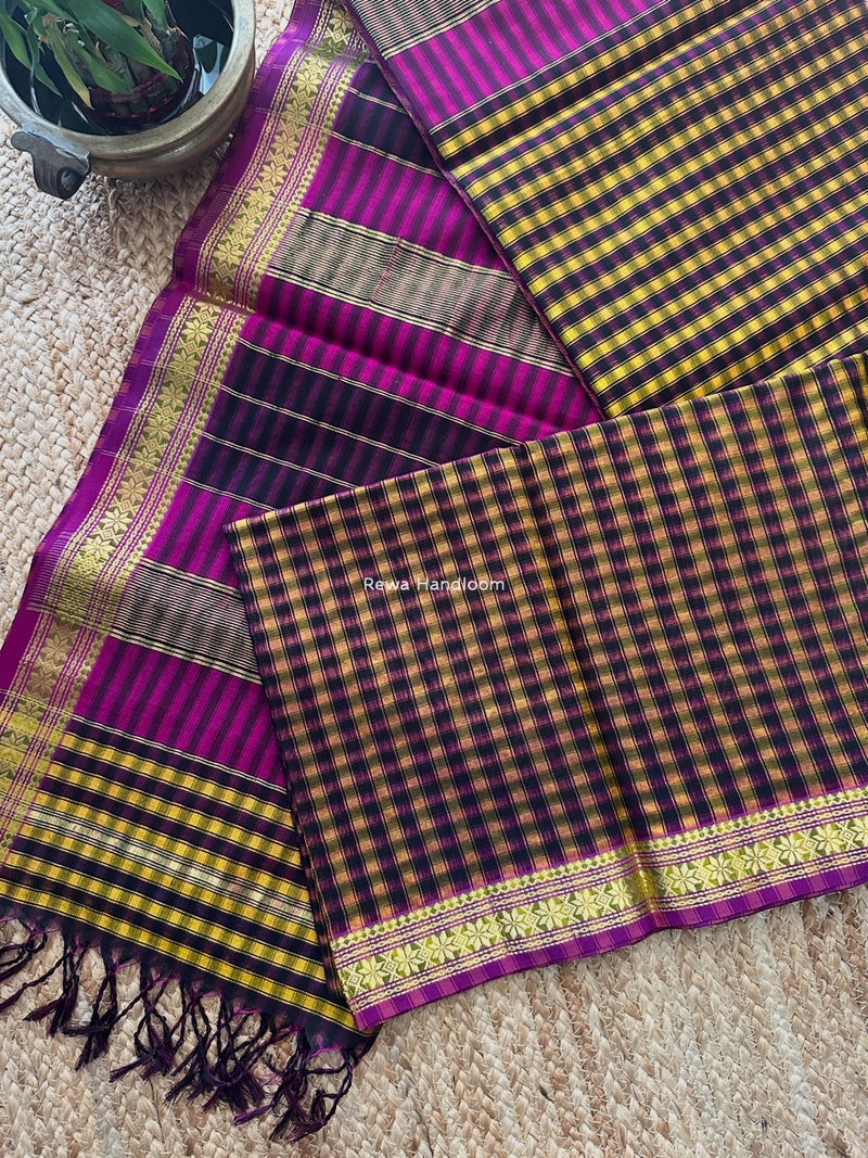 Maheshwari Saree