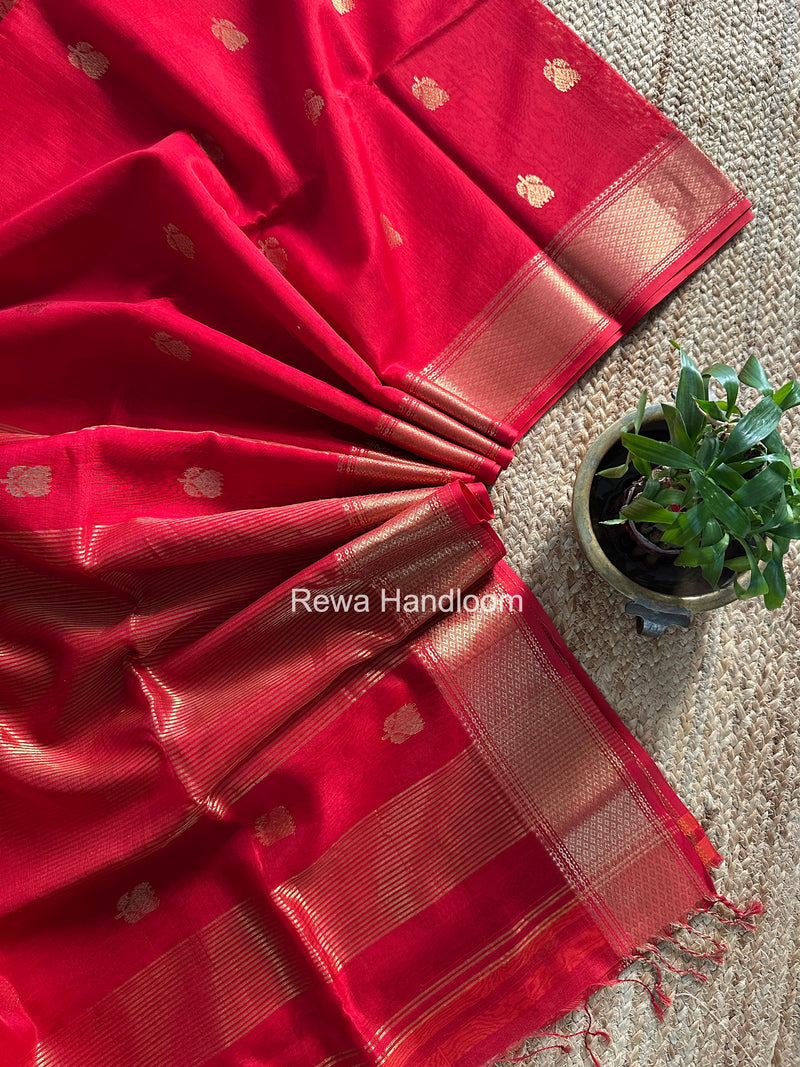Maheshwari Red Lotus Butta Saree LLBS045