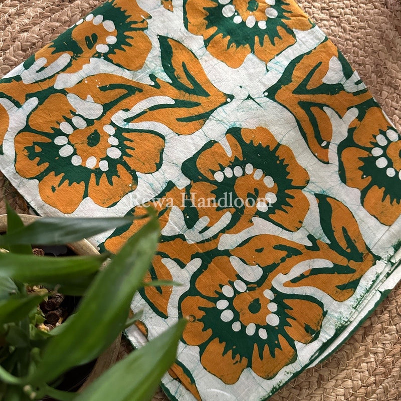 White Batik Print Cotton Suit BS007