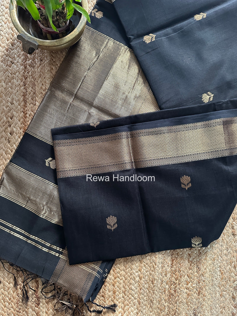 Maheshwari Saree