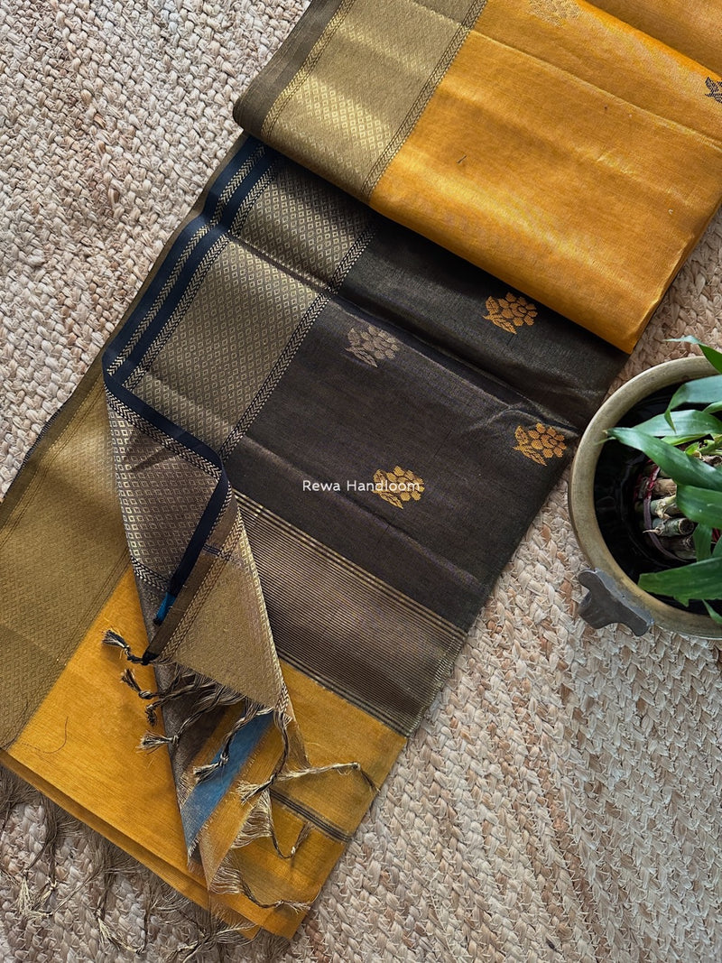 Maheshwari Tissue Silk Saree 