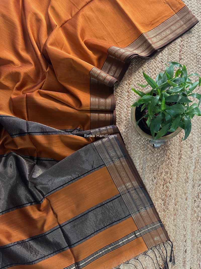 Maheshwari Zari Border Plain Saree