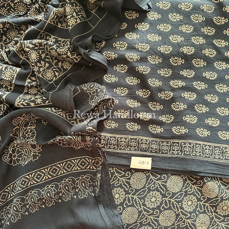 Dabu Print Cotton Suit