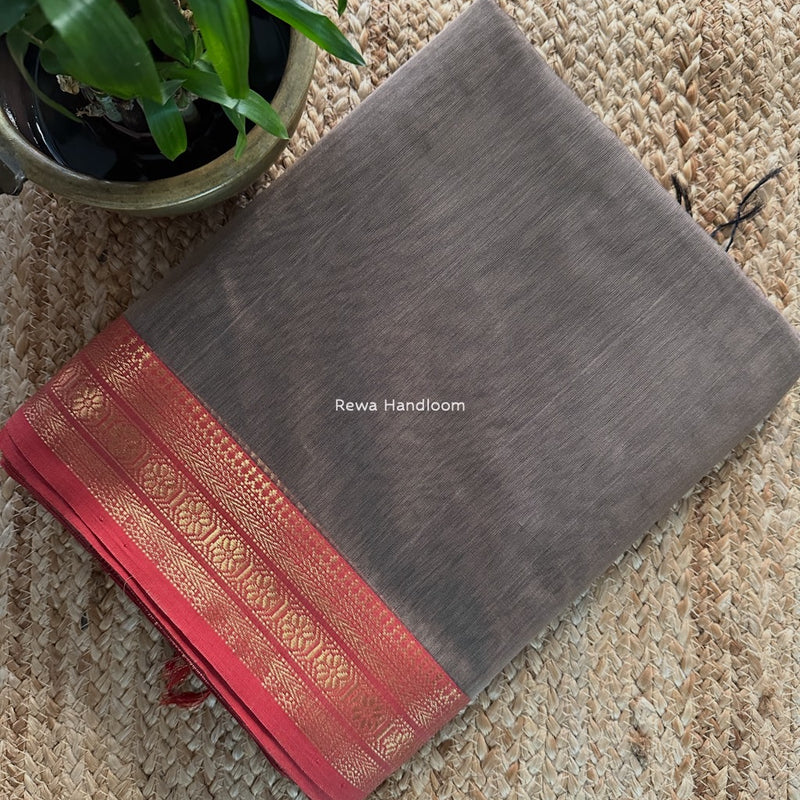 Maheshwari Beige Zari Border Plain Saree ZSBS040