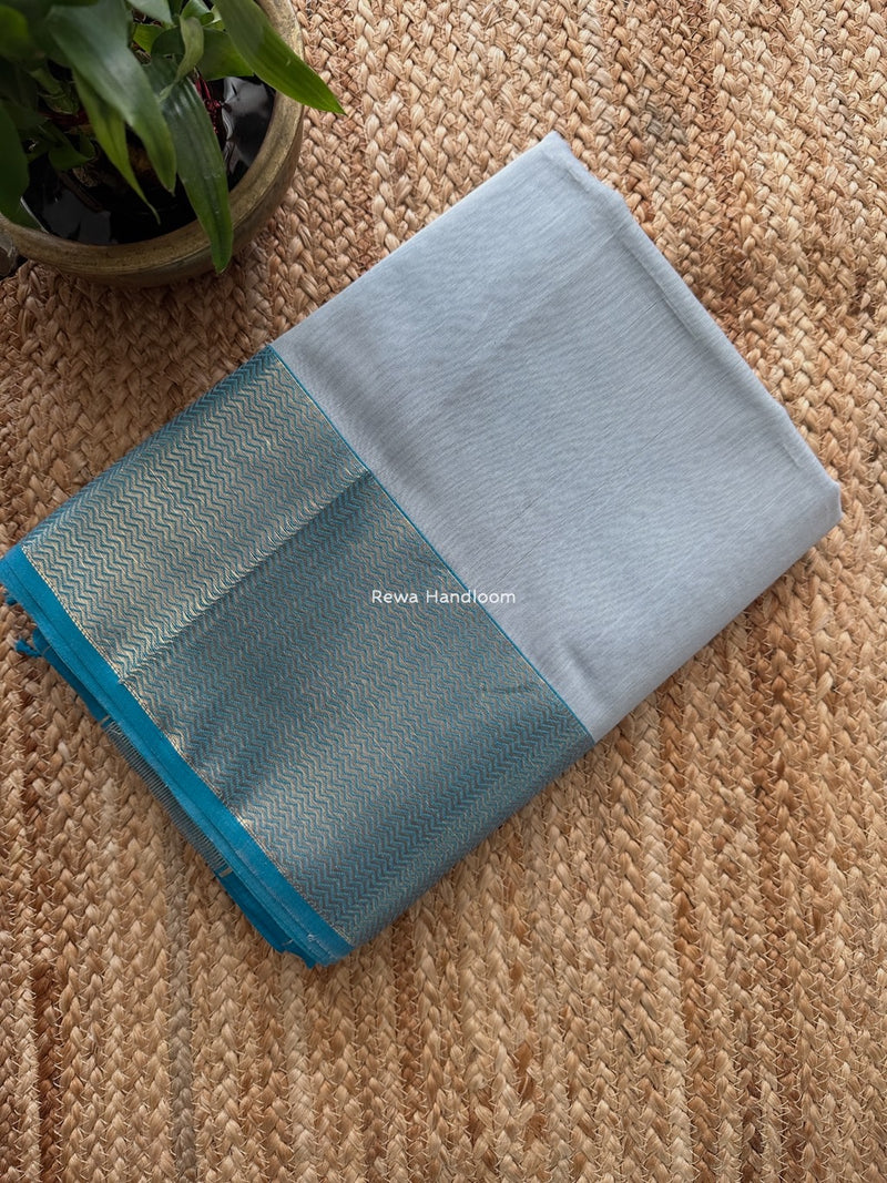 Maheshwari Grey Zari Border Plain Saree ZS0111
