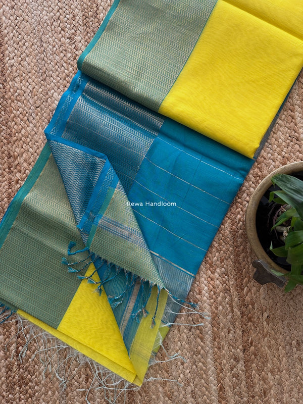 Maheshwari Zari Border Plain Saree 