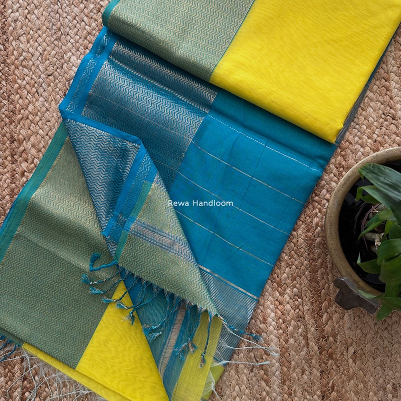 Maheshwari Zari Border Plain Saree 