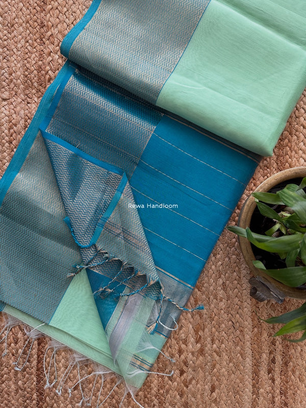 Maheshwari Zari Border Plain Saree