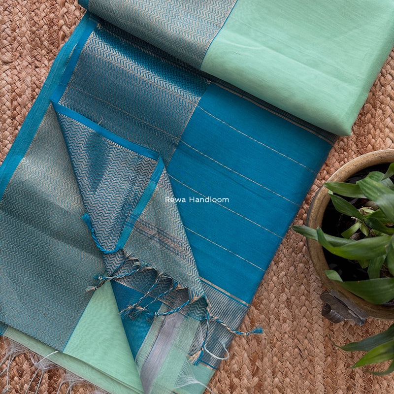 Maheshwari Zari Border Plain Saree