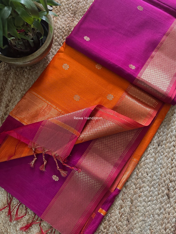 Maheshwari Flower Butti Saree