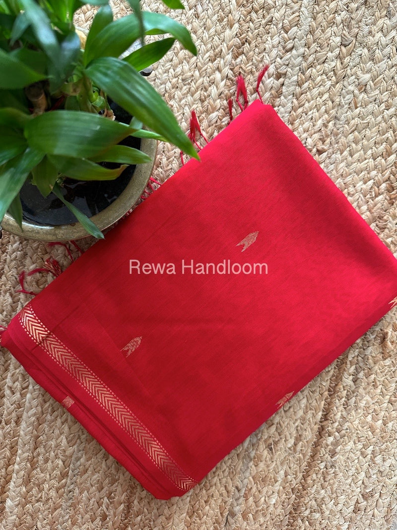 Red Zari Butti Maheshwari Saree VBS044