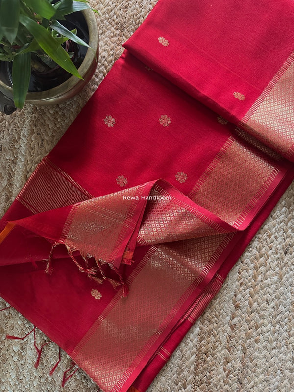 Maheshwari Flower Butti Saree 