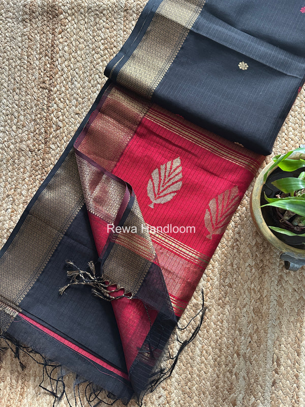 Butta Pallu Zari Border Saree Maheshwari Saree