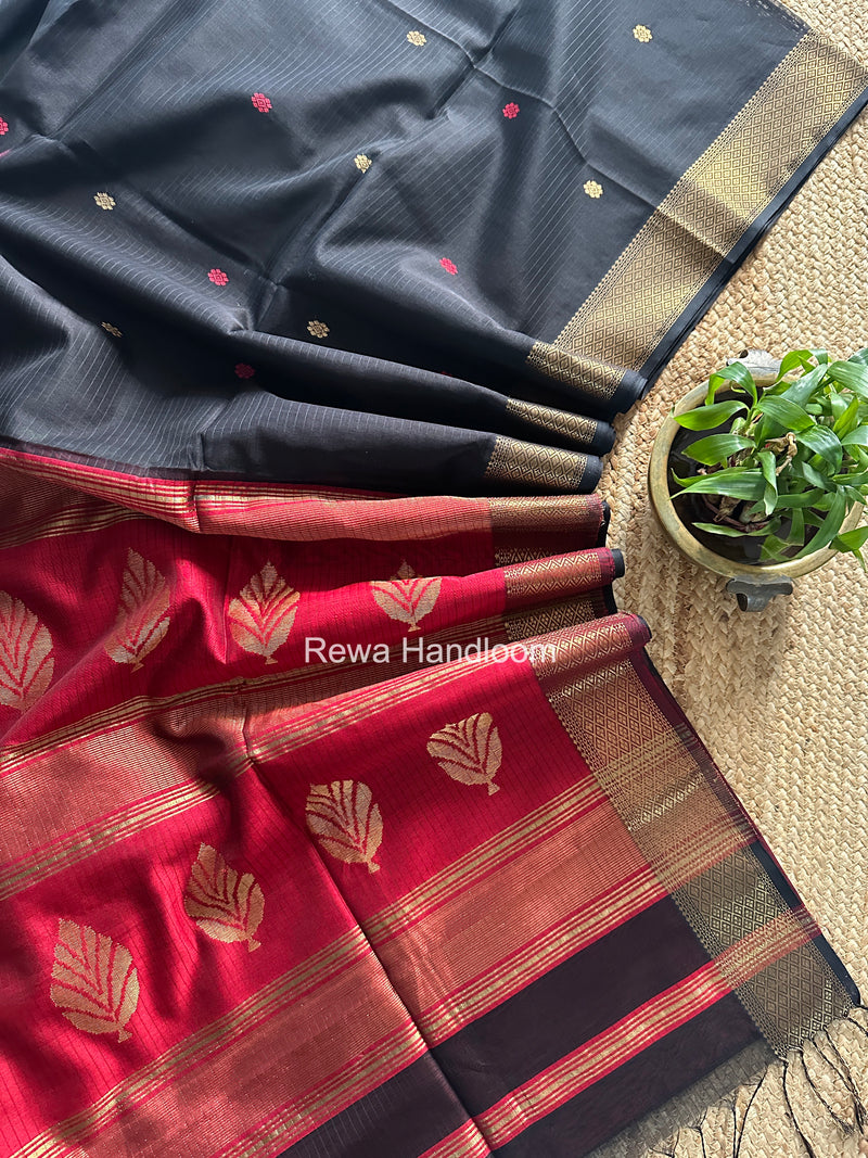 Black Butta Pallu Zari Border Saree Maheshwari Saree BTPS083