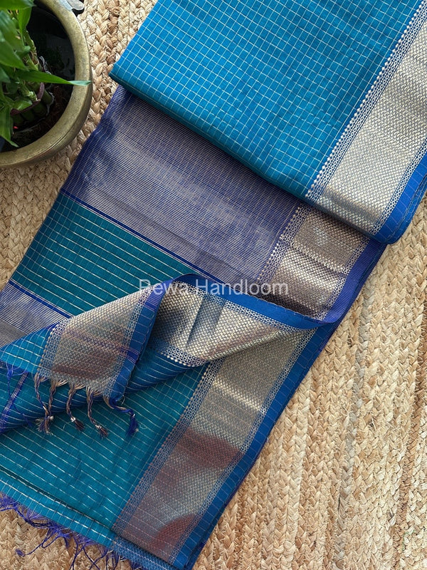 Maheshwari Zari Checks Saree