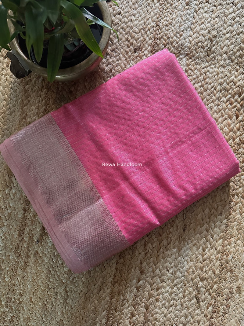 Maheshwari Pink Silver Zari Checks Silk Saree SZ078