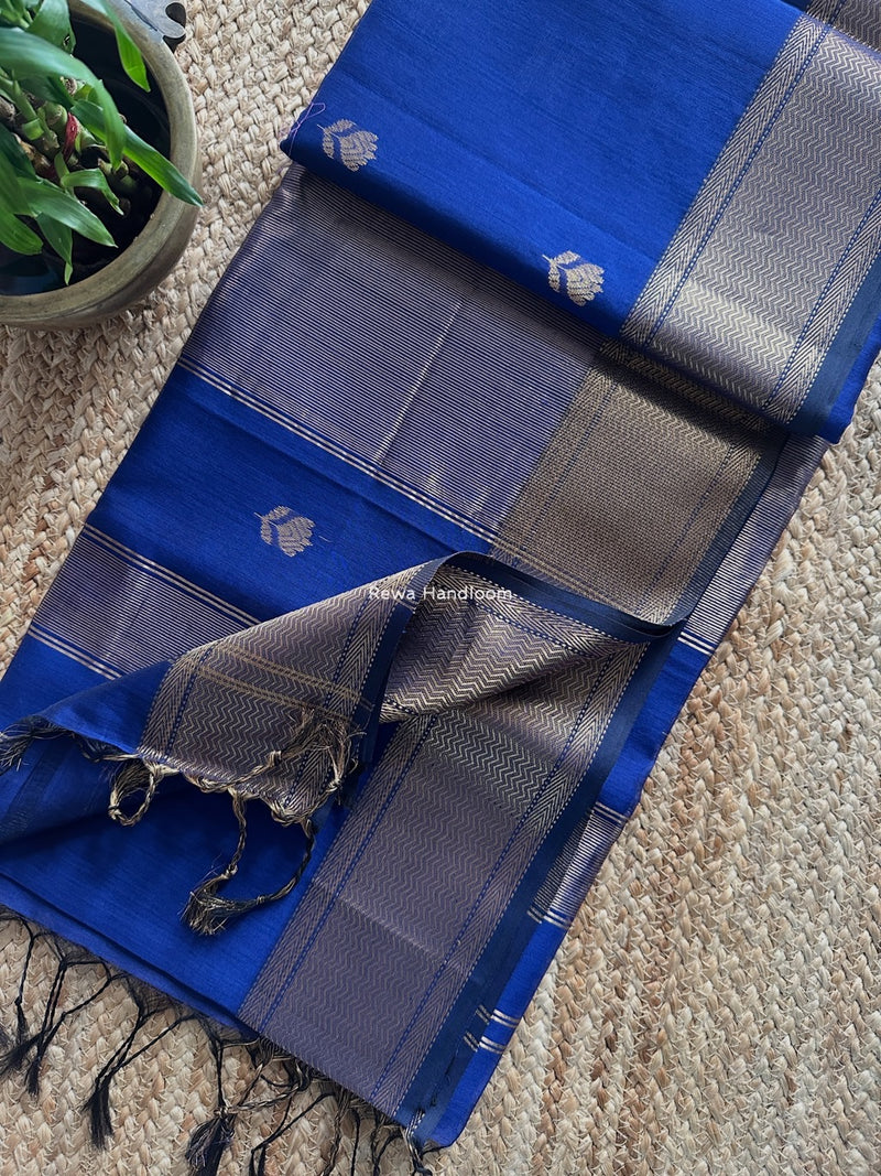 Maheshwari Lotus Butta Saree 