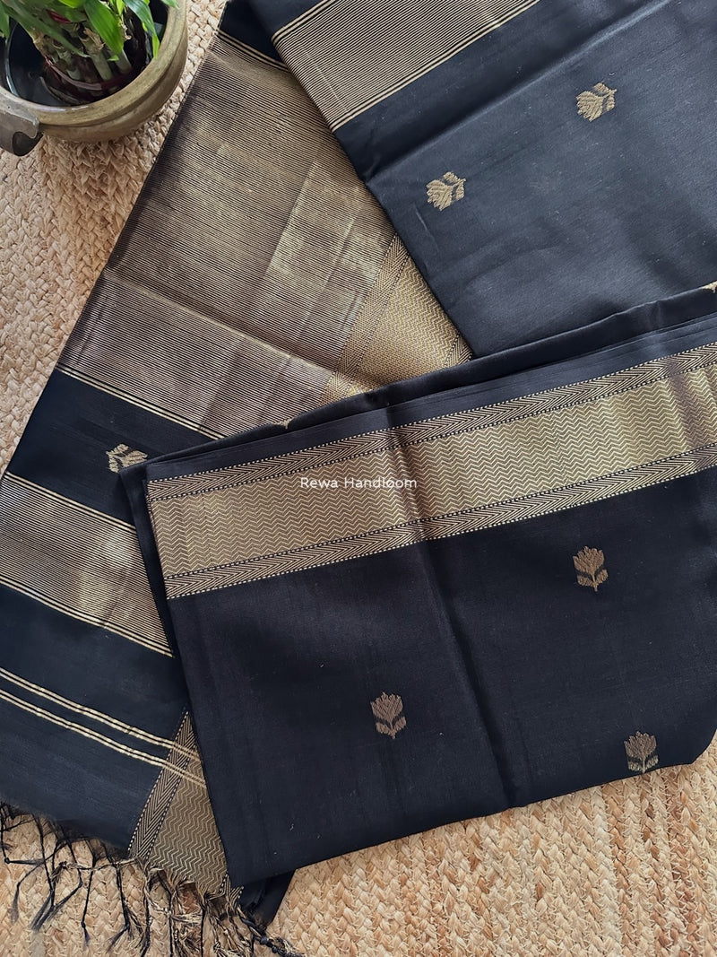Maheshwari Saree