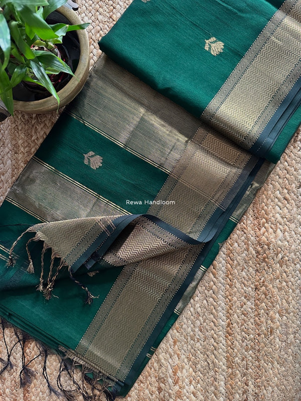 Maheshwari Lotus Butta Saree