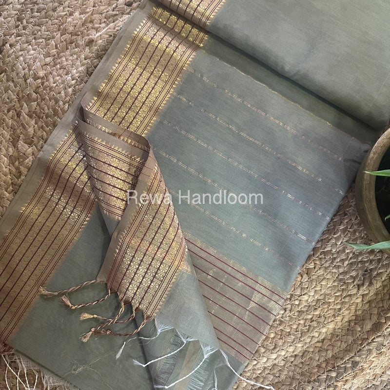 Maheshwari Zari Border Saree