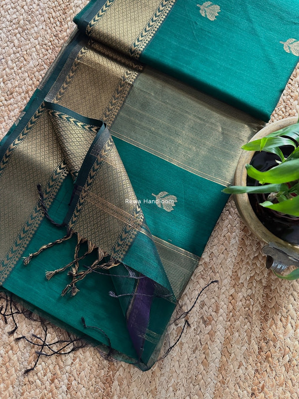 Maheshwari Lotus Butta Saree
