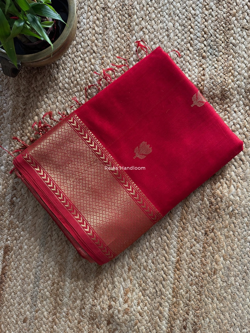 Maheshwari Red Lotus Butta Saree LLBS023