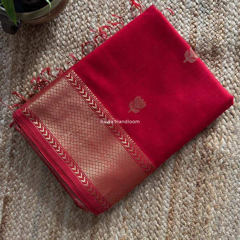 Maheshwari Red Lotus Butta Saree LLBS023