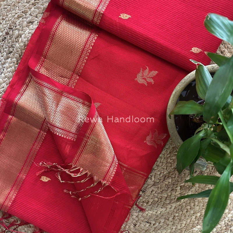 Maheshwari Butta Pallu Silk Saree
