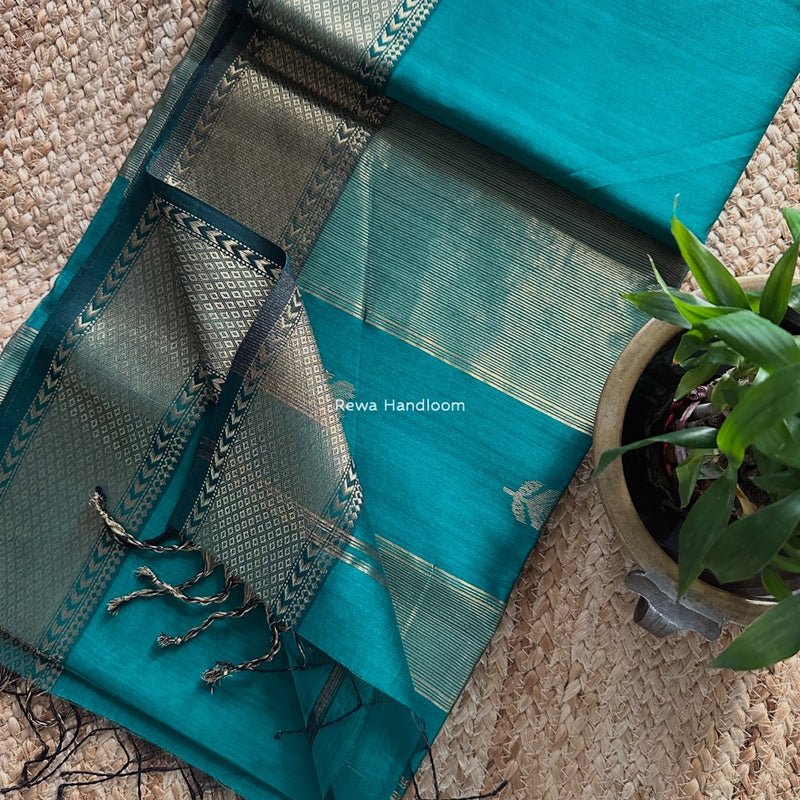 Maheshwari Lotus Butta Saree