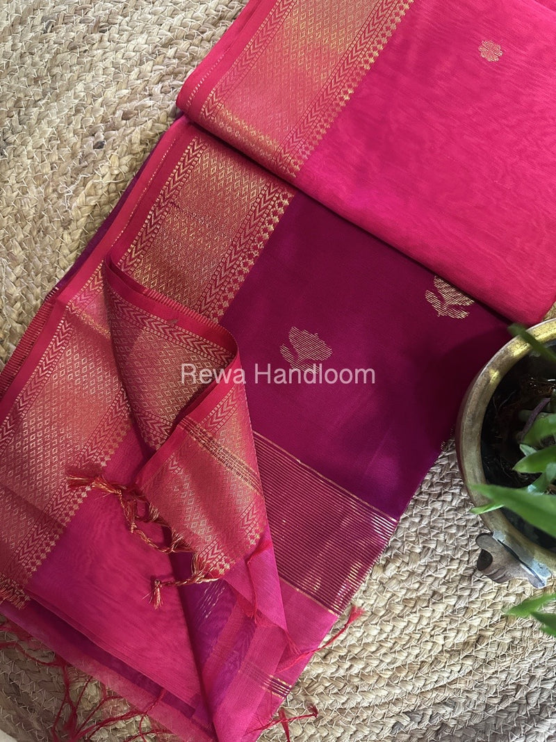  Butta Zari Border Maheshwari Saree