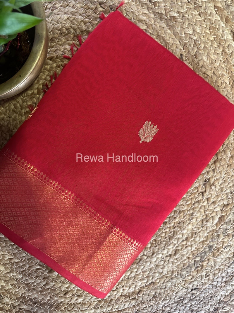 Red Butta Zari Border Maheshwari Saree LBS021