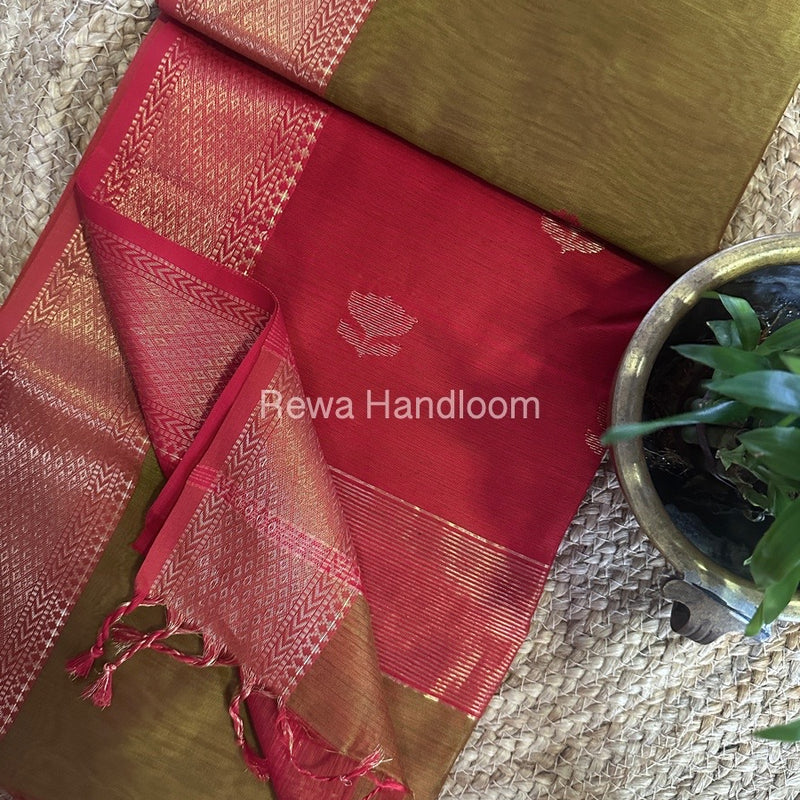  Butta Zari Border Maheshwari Saree