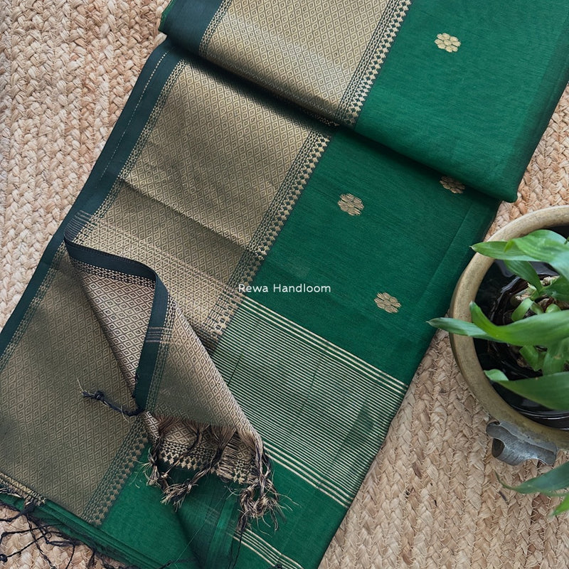 Maheshwari Flower Skirt Butti Saree