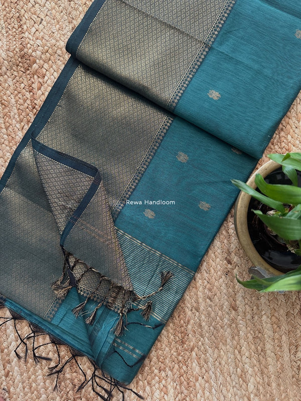 Maheshwari Flower Skirt Butti Saree