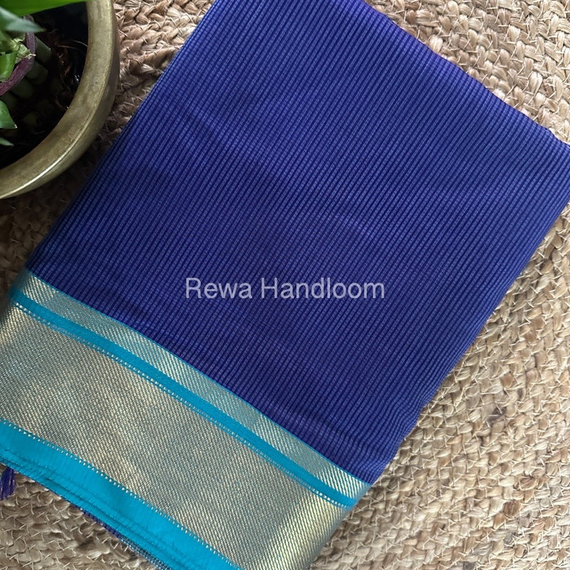 Exclusive Maheswari Self Checks Blue Saree MCS069