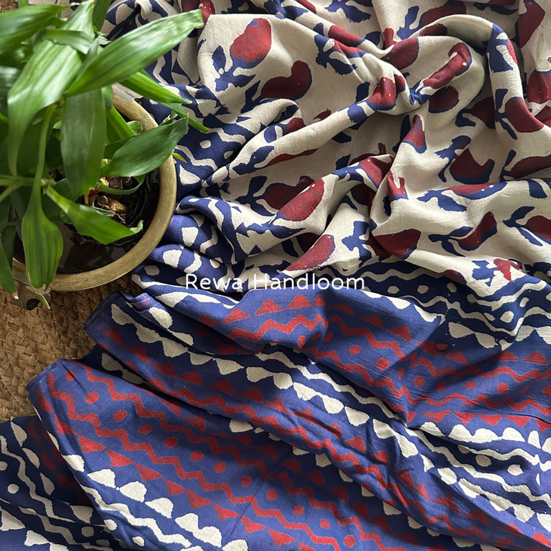 Off White-Blue Cotton Printed Saree CS038