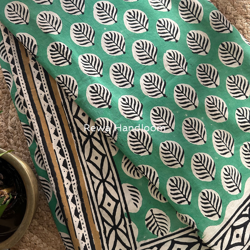 Green-Black Cotton Printed Saree CS039