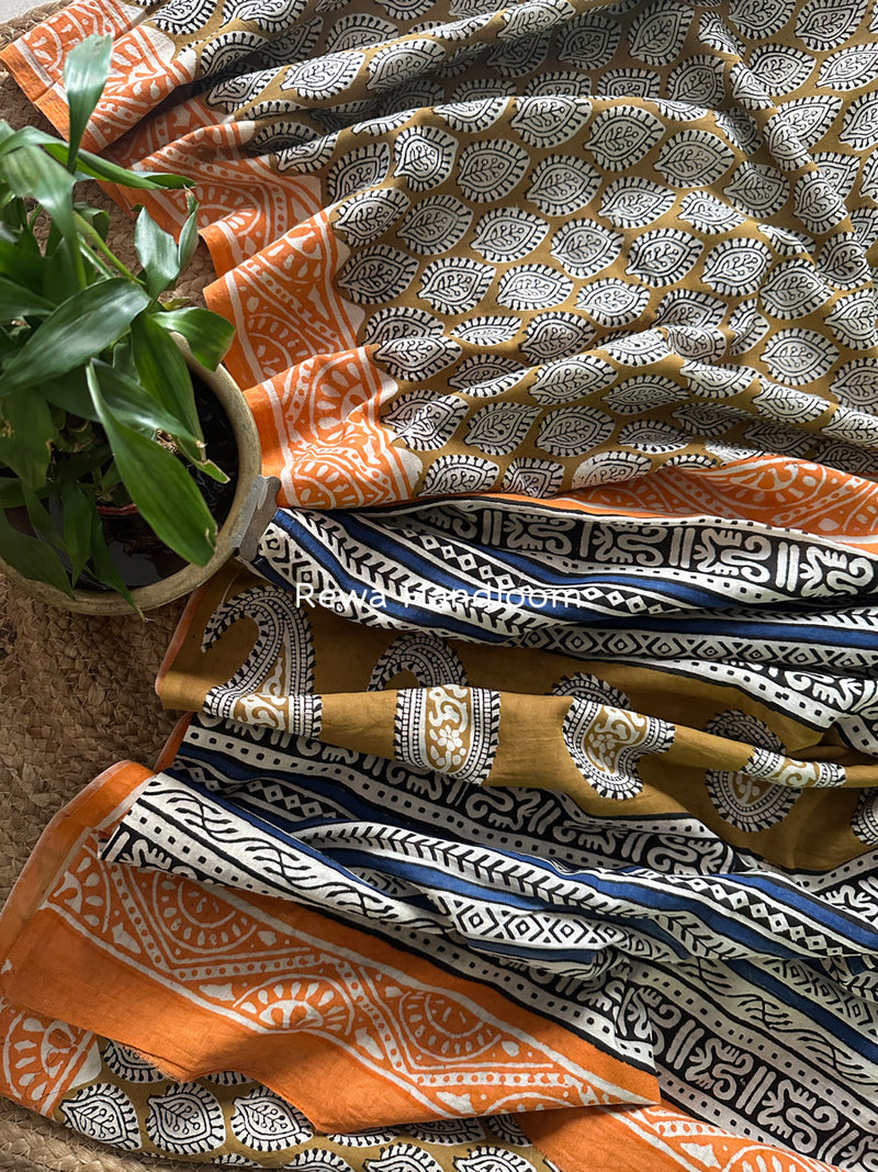Golden Brown-Orange Cotton Printed Saree CS041