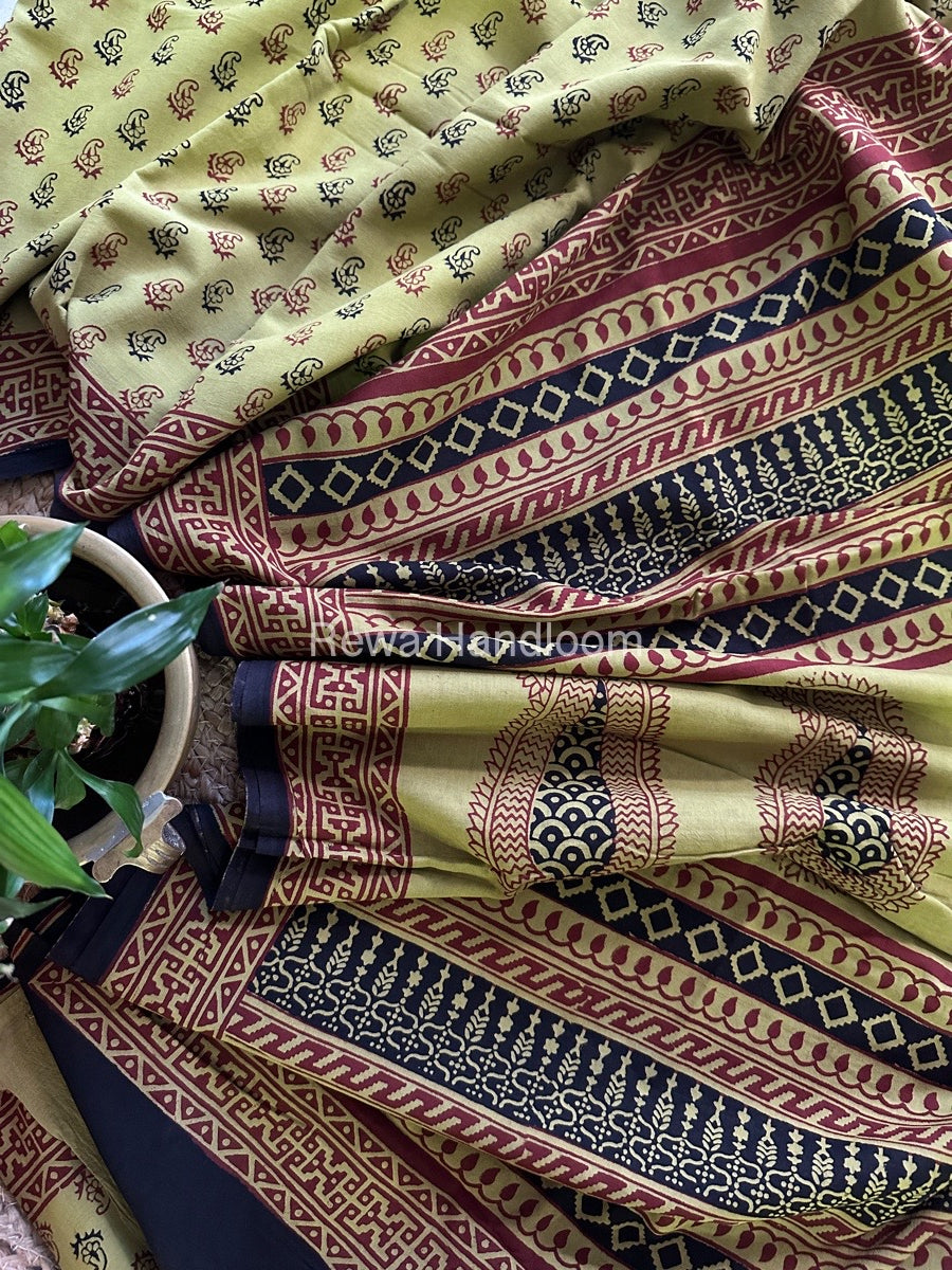 Mehendi Green Bagh Print Cotton Saree NCBP35