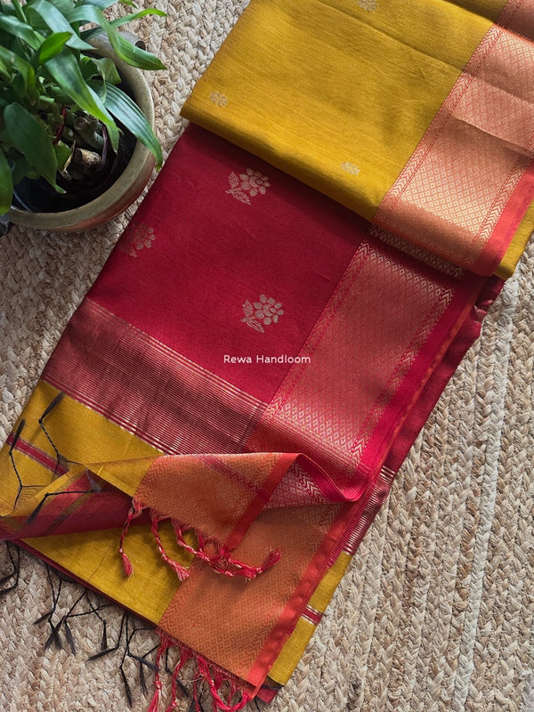 Maheshwari Lotus Butta Saree